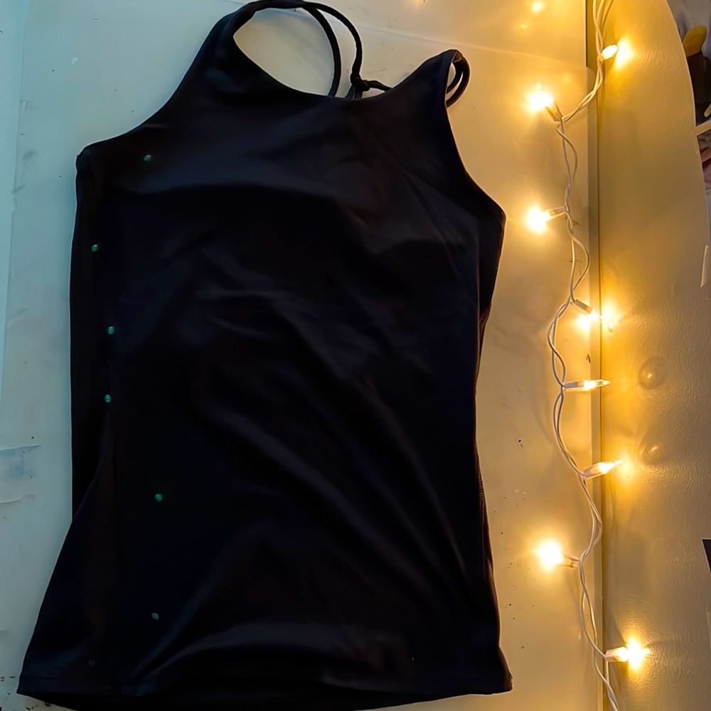 WOMENS ACTIVE WEAR TANK!